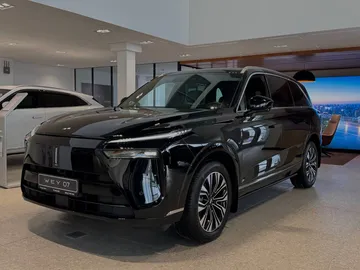 Купить Wey 07 Черный 1.5hyb 4WD AT (517 л.с.) от 6699000 ₽. в Пензе