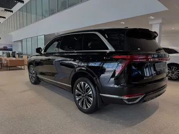 Купить Wey 07 Черный 1.5hyb 4WD AT (517 л.с.) от 6699000 ₽. в Пензе